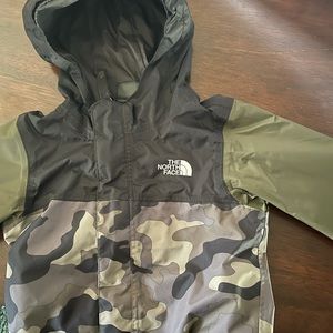 Boys northface rain jacket